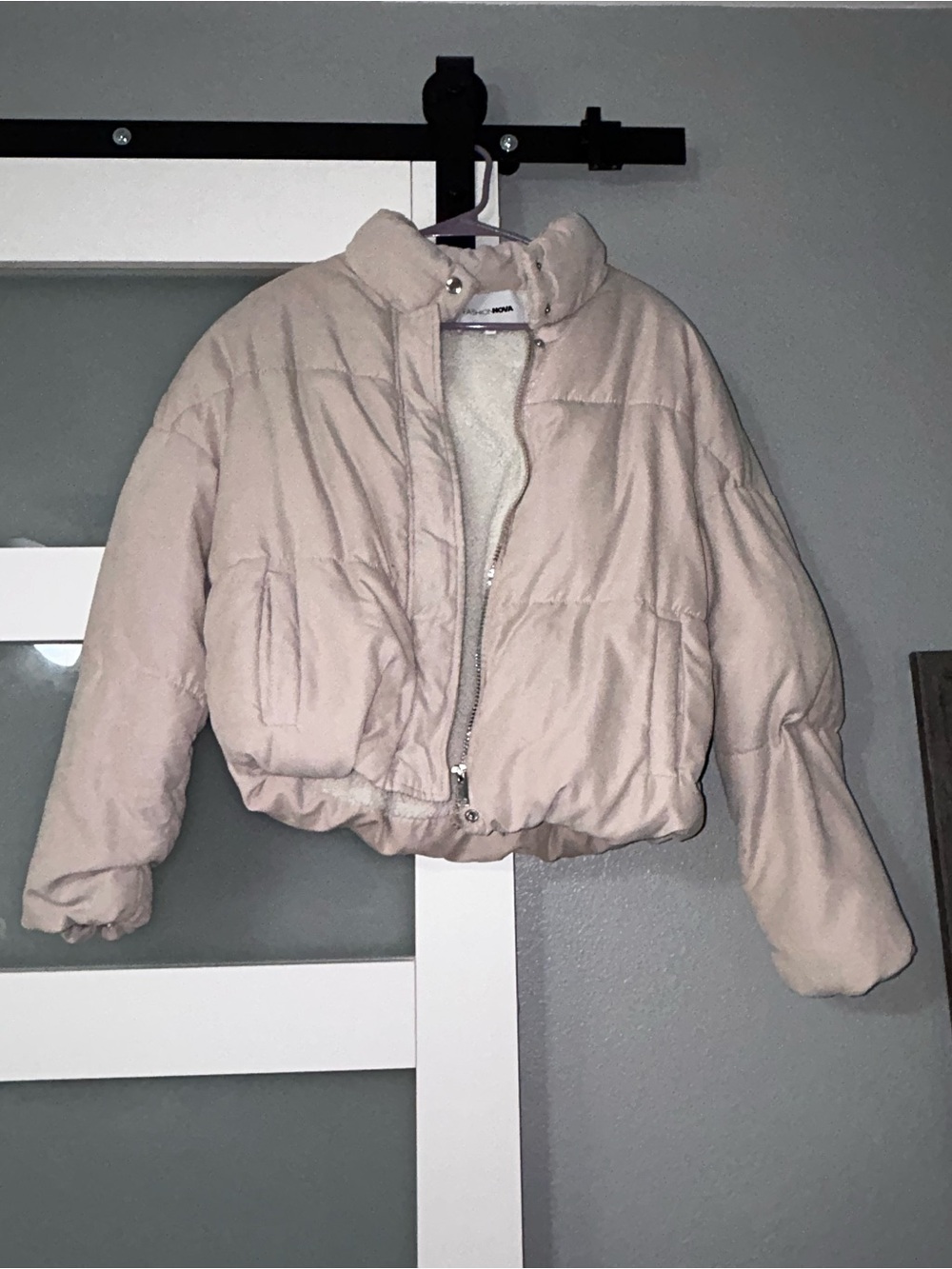Women's Cropped Puffer Jacket in Light Beige